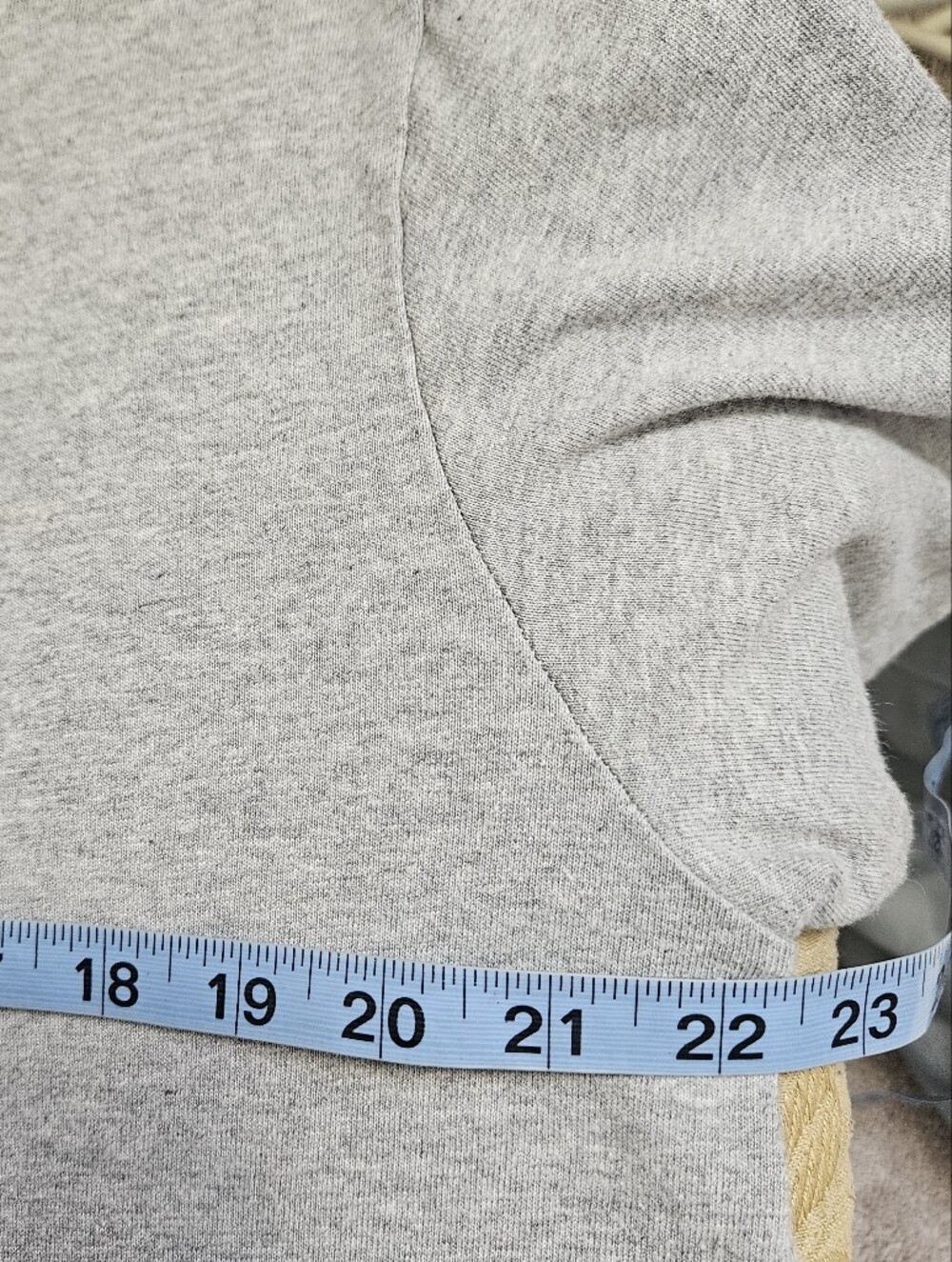Adidas Gray Short Sleeve Sportswear Graphic Tee With Blue Mountain - Picture 8 of 11